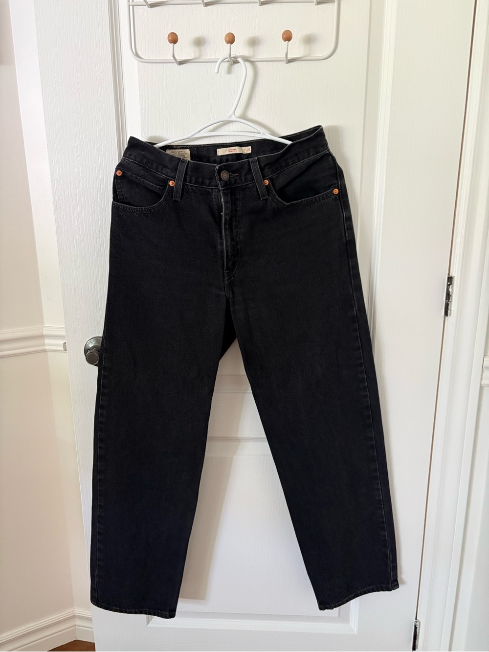 Women’s Black Straight-Leg Jeans - Classic High-Rise Dad jeans